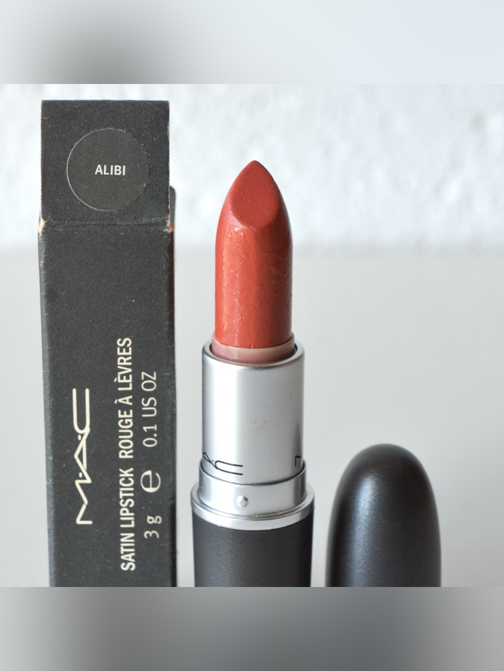 MAC Cosmetics Lipstick *ALIBI* Extra Rare Vintage Lipstick from 1980's Like New